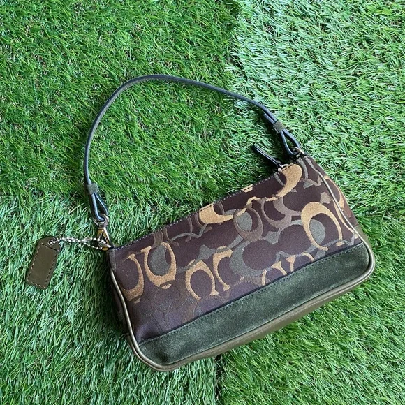 Coach demi purse - Picture 12 of 16